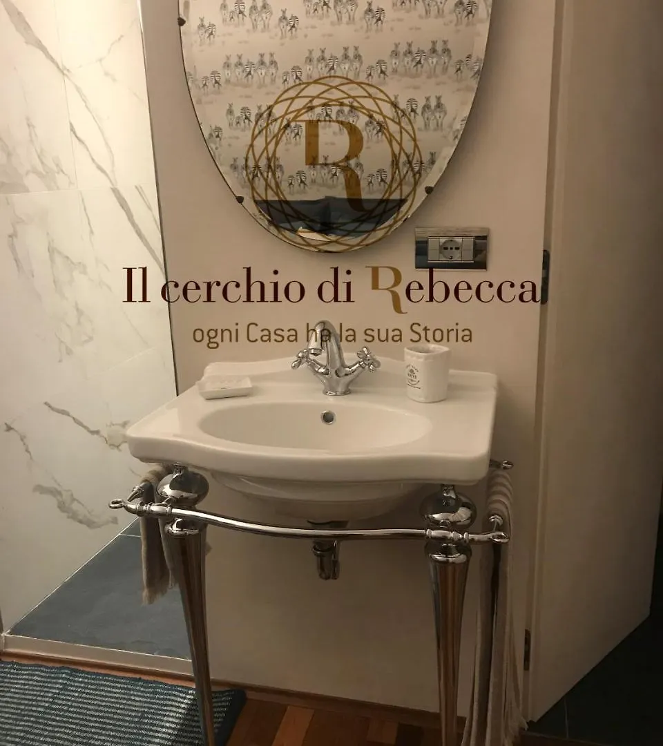 Apartment Casa Rebecca In Duomo I Hotel Milan