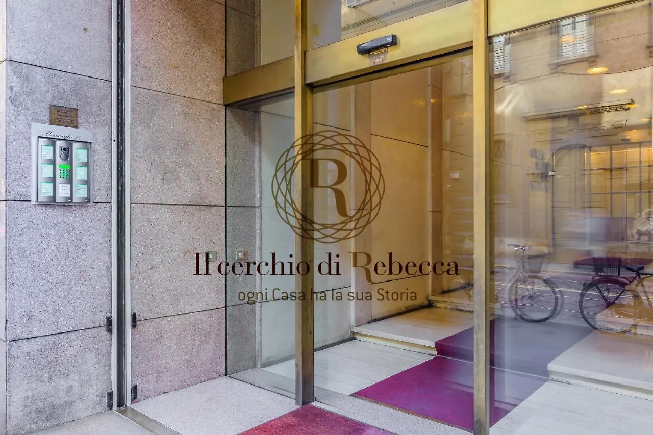 Apartment Casa Rebecca In Duomo I Hotel Milan Italy